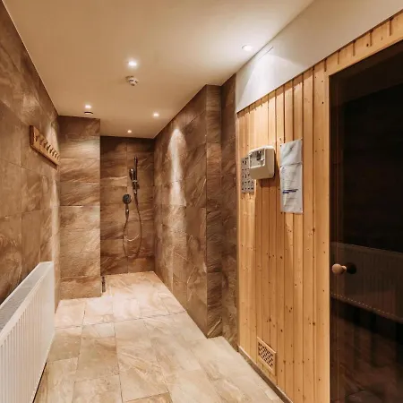 Haus Austria 5 * Finkenberg